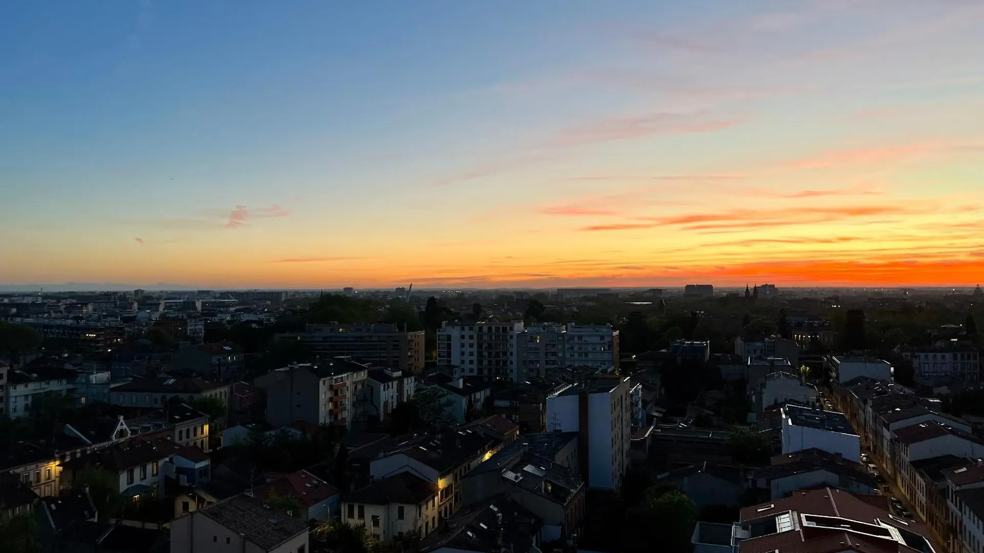 Sunset Duplex - Grand-Rond, Jardin Des Plantes, Centre-Ville, 2 Bdrs 60M2, Ac, Free Public Car Park 200M Away, Netflix - T3 60M2 Avec Clim, Parking Public Gratuit A 200M Τουλούζη Διαμέρισμα